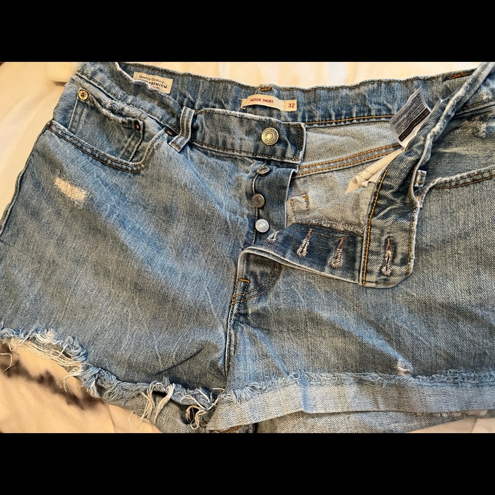 Levi’s Wedgie Short